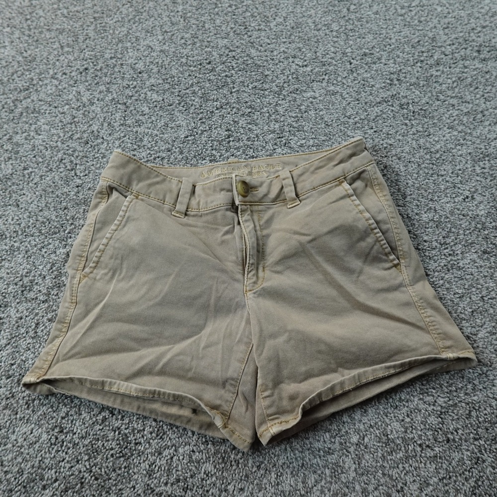 American Eagle Shorts Womens 6 Beige Tan Brown Low Rise Midi Chino Stretch Flex